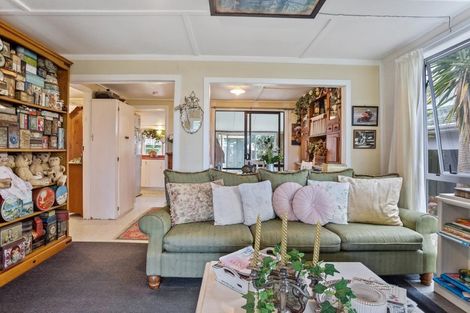 Photo of property in 5 Anatere Rise, Athenree, Katikati, 3177