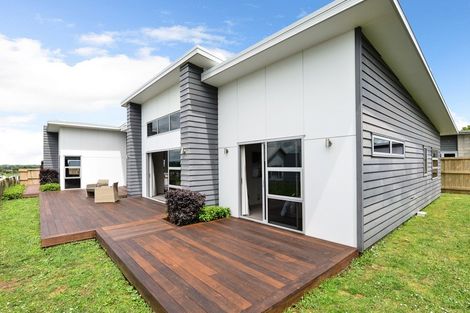 Photo of property in 18 Castleton Way, Flagstaff, Hamilton, 3210