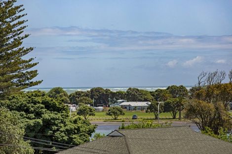 Photo of property in 14 Stewart Street, Raglan, 3225