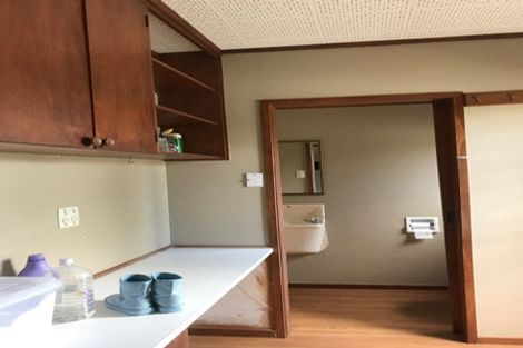 Photo of property in 34 Sartors Avenue, Northcross, Auckland, 0630