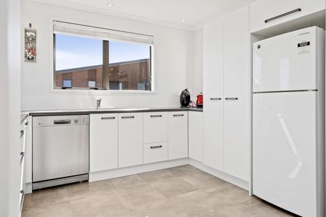 Photo of property in 38 Jarrett Terrace, Leamington, Cambridge, 3432