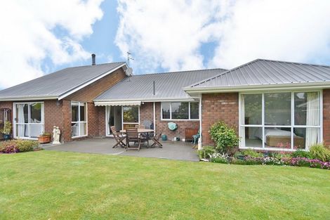 Photo of property in 15 Autumn Place, Mairehau, Christchurch, 8052