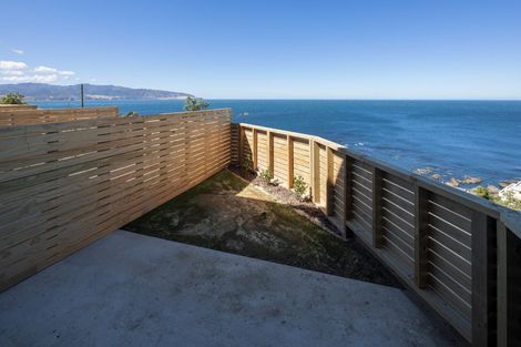 Photo of property in 1/52 High Street, Island Bay, Wellington, 6023