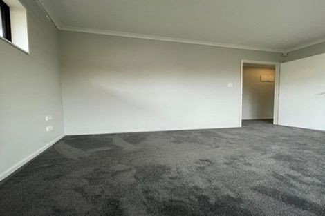 Photo of property in 226 Henderson Valley Road, Henderson, Auckland, 0612
