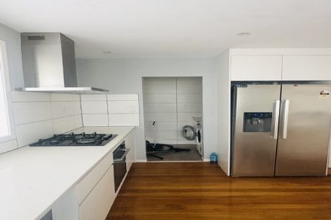Photo of property in 13 Tui Glen Road, Birkenhead, Auckland, 0626