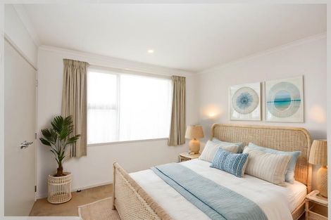 Photo of property in 25 Story Street, Foxton Beach, Foxton, 4815