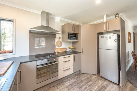 Photo of property in Caversham Park, 2/7 Caversham Road, Westmere, Whanganui, 4501