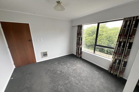 Photo of property in 25 Ngatitoa Street, Tawa, Wellington, 5028