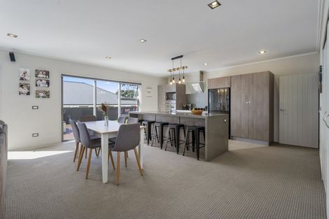 Photo of property in 20 Parkvue Drive, Bell Block, New Plymouth, 4312