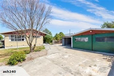 Photo of property in 1 Fraser Place, Rangiora, 7400