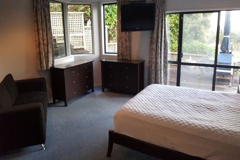 Photo of property in 10/2-22a Balmain Road, Chatswood, Auckland, 0626