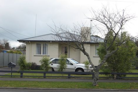 Photo of property in 17 Carrington Avenue, Hillcrest, Hamilton, 3216