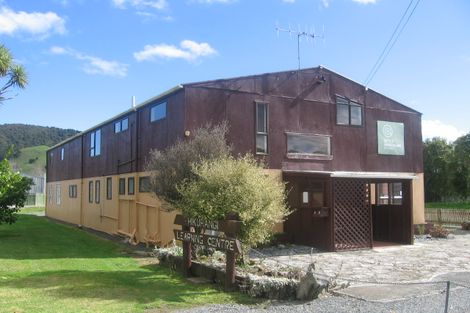 Photo of property in 2b George Street, Hikurangi, 0114