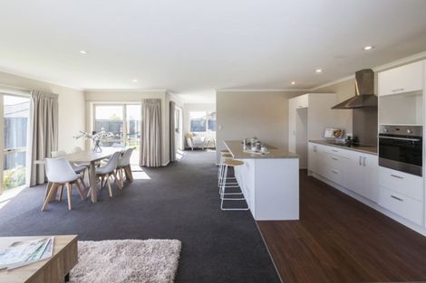 Photo of property in 30 Te Whenu Crescent, Marshland, Christchurch, 8083