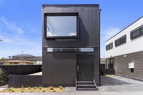 Photo of property in 40e Kenderdine Road, Papatoetoe, Auckland, 2025