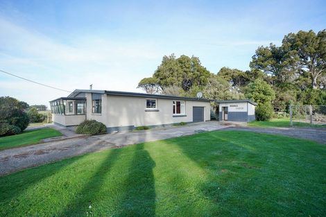 Photo of property in 49 Ferry Road, West Plains, Invercargill, 9879