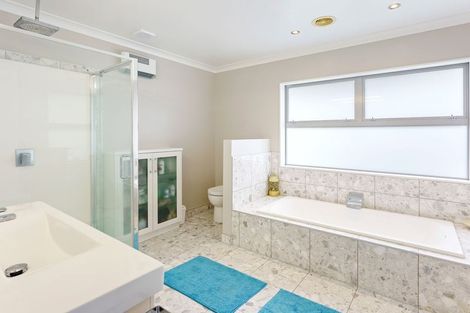 Photo of property in 9 Otupoa Way, Paraparaumu, 5032