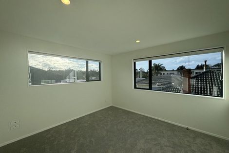 Photo of property in 3/5 Preston Avenue, Henderson, Auckland, 0610