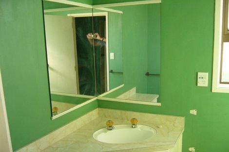 Photo of property in 24 Colenso Avenue, Hospital Hill, Napier, 4110