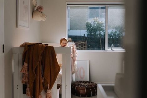 Photo of property in 32 Seaward Place, Wattle Downs, Auckland, 2103