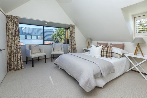 Photo of property in 114b Memorial Avenue, Burnside, Christchurch, 8053