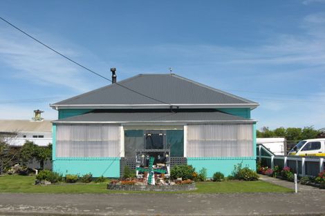 Photo of property in 6 Adderley Street, Westport, 7825