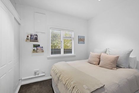 Photo of property in 136 Weston Road, St Albans, Christchurch, 8052