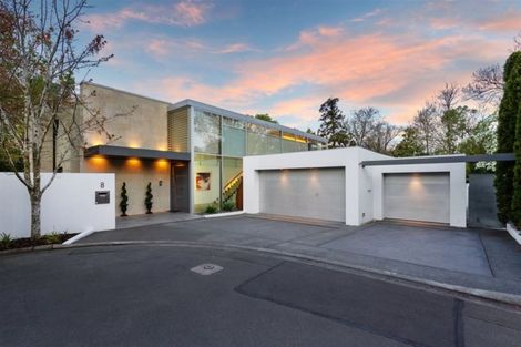 Photo of property in 8 Saint Barnabas Lane, Fendalton, Christchurch, 8052