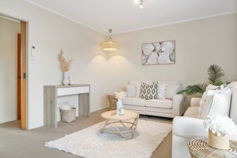 Photo of property in 2/5 Heath Street, Mount Maunganui, 3116