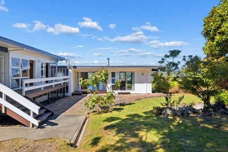 Photo of property in 13 Carlisle Road, Torbay, Auckland, 0630
