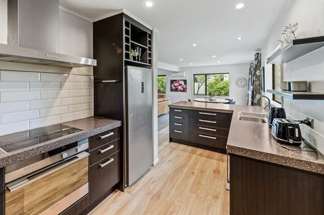 Photo of property in 41 Aotea Crescent, Gore, 9710