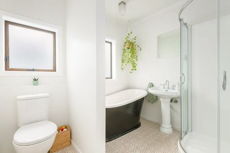 Photo of property in 111 North Belt, Lincoln, 7608