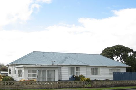 Photo of property in 74 Cracroft Street, Waitara, 4320