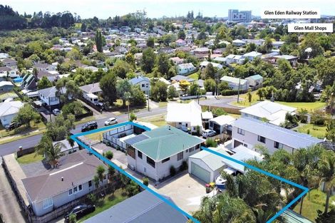 Photo of property in 5 Claridge Street, Glen Eden, Auckland, 0602