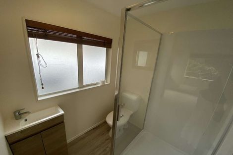 Photo of property in 1/96 Balmain Road, Chatswood, Auckland, 0626