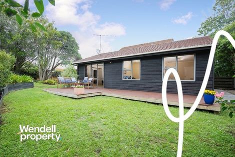 Photo of property in 10 Pohutukawa Place, Ellerslie, Auckland, 1051