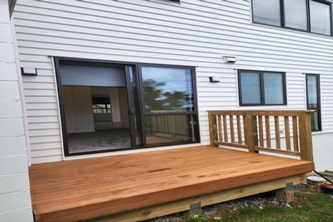 Photo of property in 59 Kirikiri Drive, Papakura, 2110