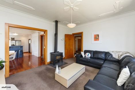 Photo of property in 8 Stewart Crescent, Hokowhitu, Palmerston North, 4410