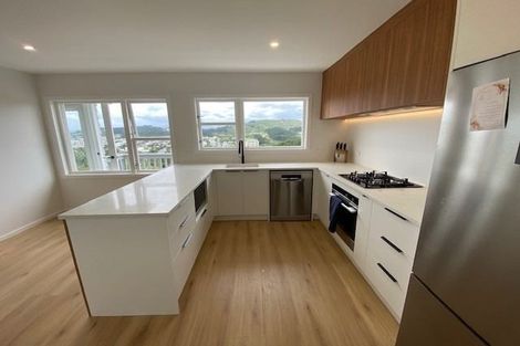 Photo of property in 25 Breton Grove, Kingston, Wellington, 6021