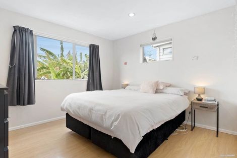 Photo of property in 184 Archers Road, Glenfield, Auckland, 0629
