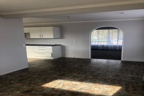 Photo of property in 24 Marere Avenue, Paraparaumu, 5032