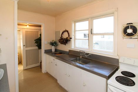 Photo of property in 36a Philip Street, Carterton, 5713