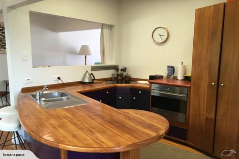 Photo of property in 64 Beacon Hill Road, Strathmore Park, Wellington, 6022