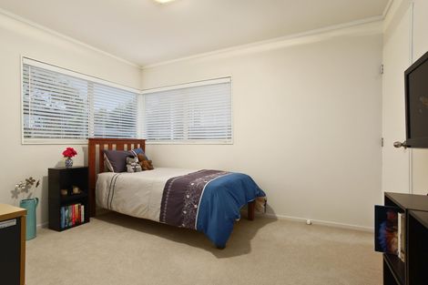 Photo of property in 30d Derwent Crescent, Titirangi, Auckland, 0604