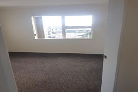 Photo of property in 180 Mark Avenue, Grenada Village, Wellington, 6037