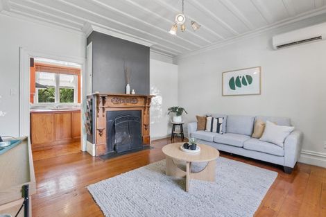 Photo of property in 17 Ventnor Street, Mornington, Dunedin, 9011