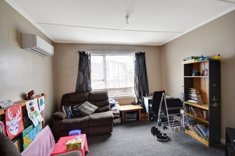 Photo of property in 28 Surrey Street, Caversham, Dunedin, 9012