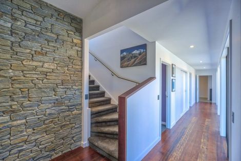 Photo of property in 314 Beacon Point Road, Wanaka, 9305