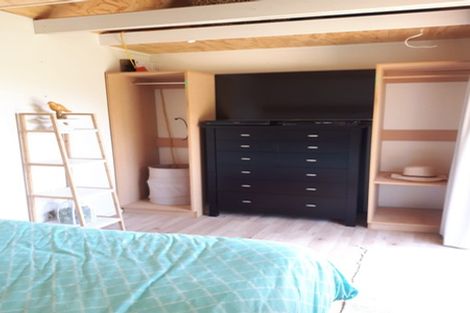 Photo of property in 8a Wairere Road, Torbay, Auckland, 0630