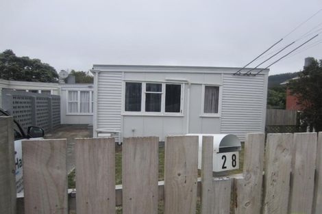 Photo of property in 28 Davidson Crescent, Tawa, Wellington, 5028